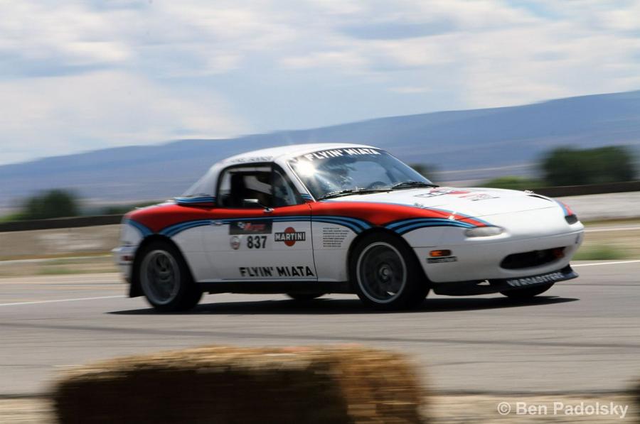  Mazda Flyin Miata V8 Targa MX-5 Miata 2011 года  (фото 14 из 15)